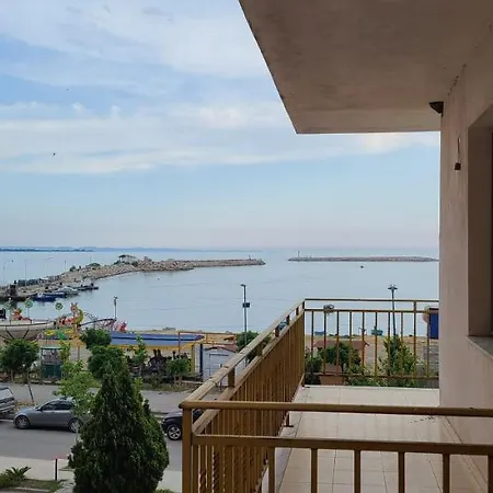 Apartament Ervis Dervishi Apartmán *